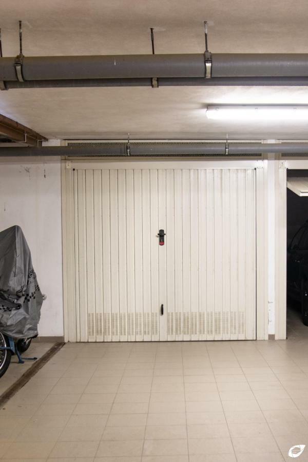 2-Bedroom Apt, With Balcony & Aircondition - 50 M From The Beach 马里纳-迪-皮特拉桑塔 外观 照片